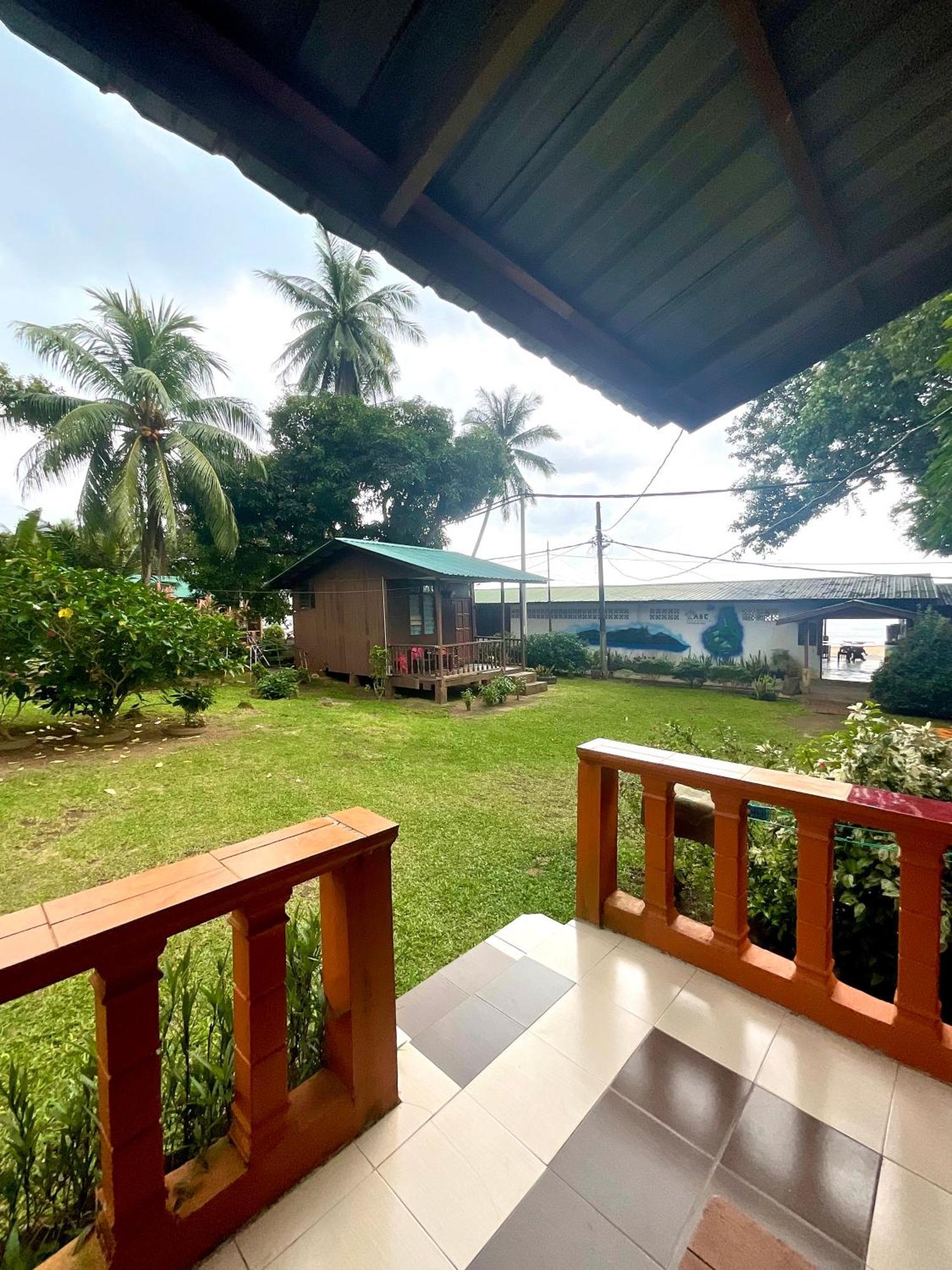 Abc Chalet Tioman Kampong Ayer Batang Екстер'єр фото